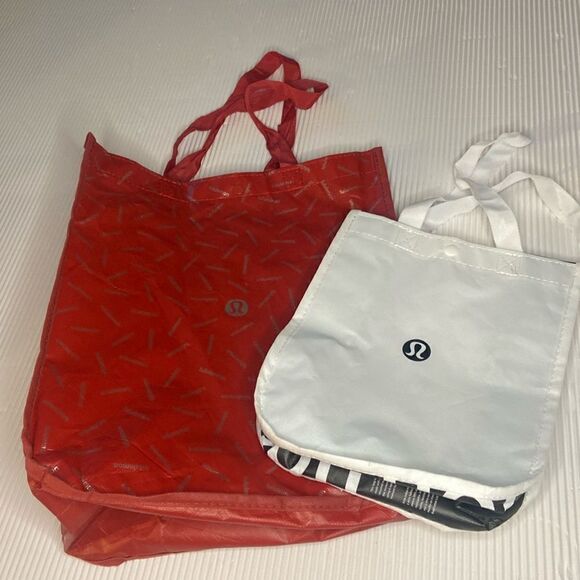 Lululemon Reusable Bags Bundle 1 large 1 small - Picture 2 of 10
